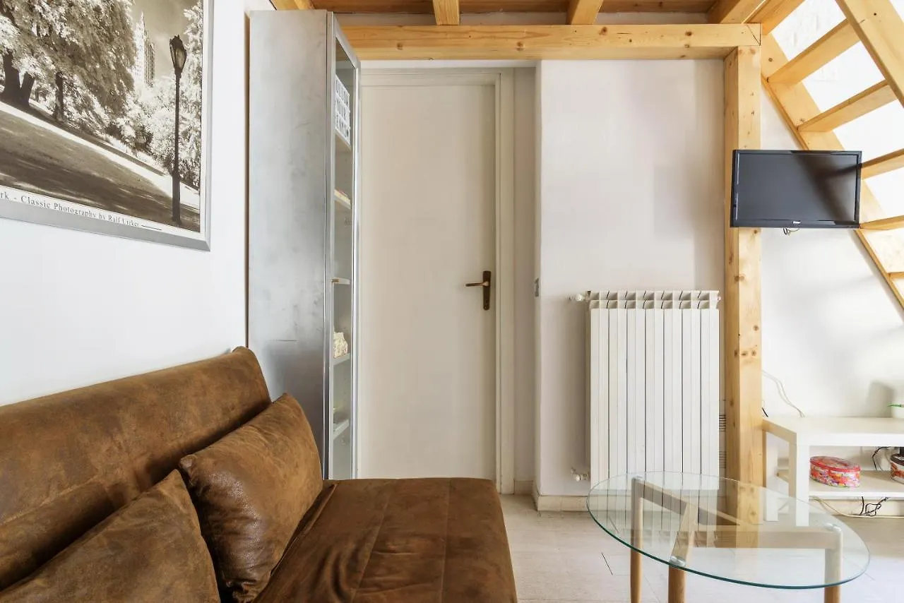 Charming Nest In The Heart Of Milano-Isola Apartment